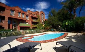 Comfort Apartments Royal Gardens